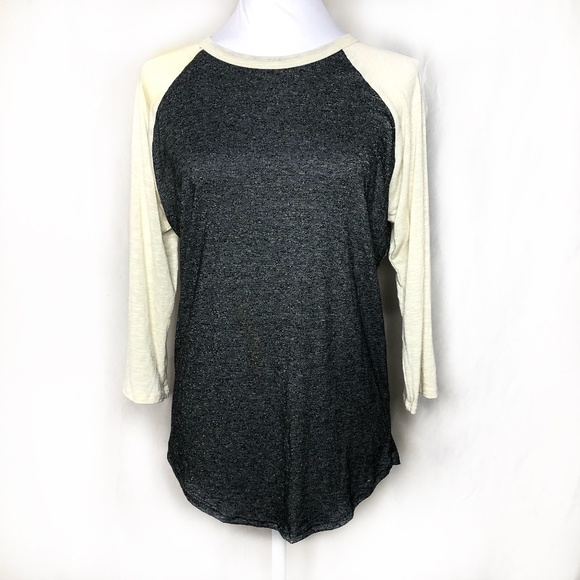 LuLaRoe Tops - LuLaRoe Randy 3/4 Sleeve Shirt Never Worn